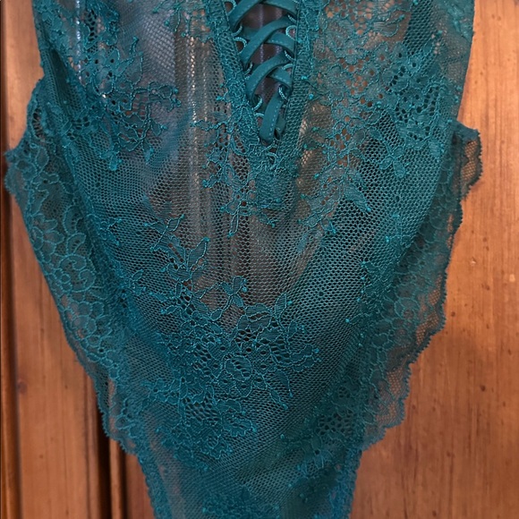 NEW Victoria's Secret Lace Up Unlined Wicked Green Teddy  Bodysuit Lingerie M - Picture 8 of 16